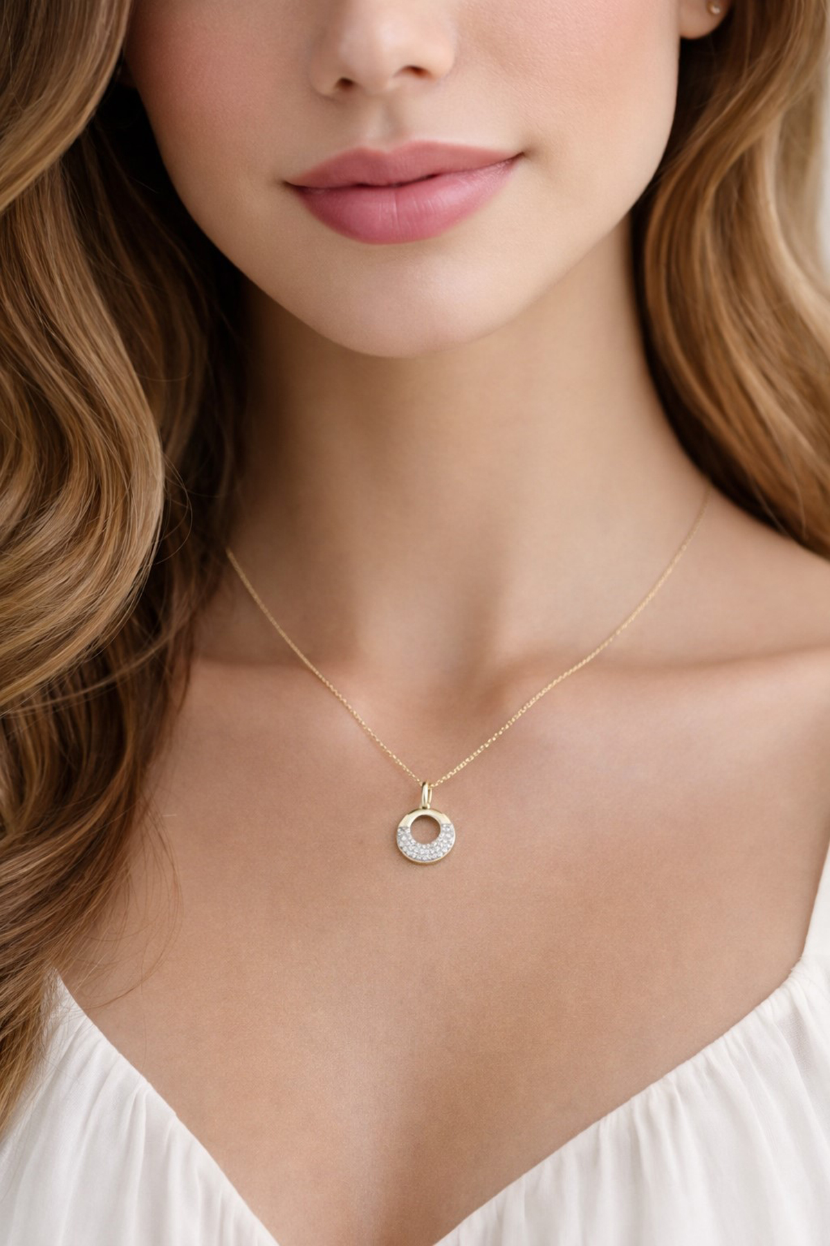 Circle Pendant Gold Chain Gold 375 9K Natural Diamonds 0.14ct 45