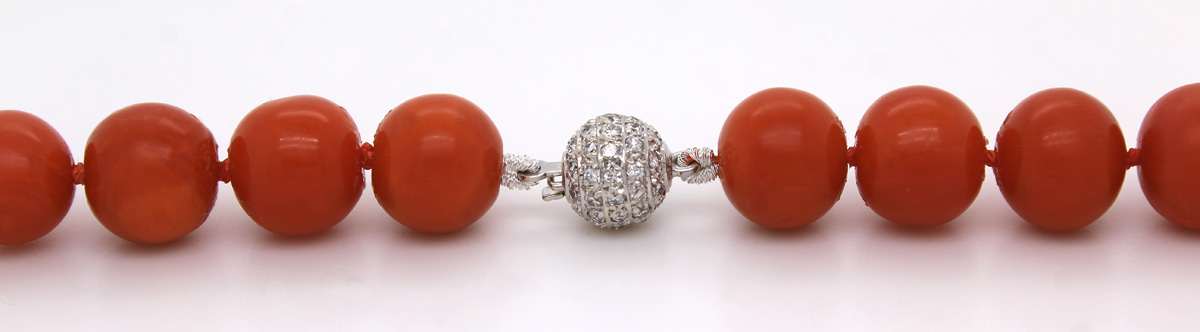 Coral Collier White Gold 14K Diamonds Sardinian Coral Antique 41