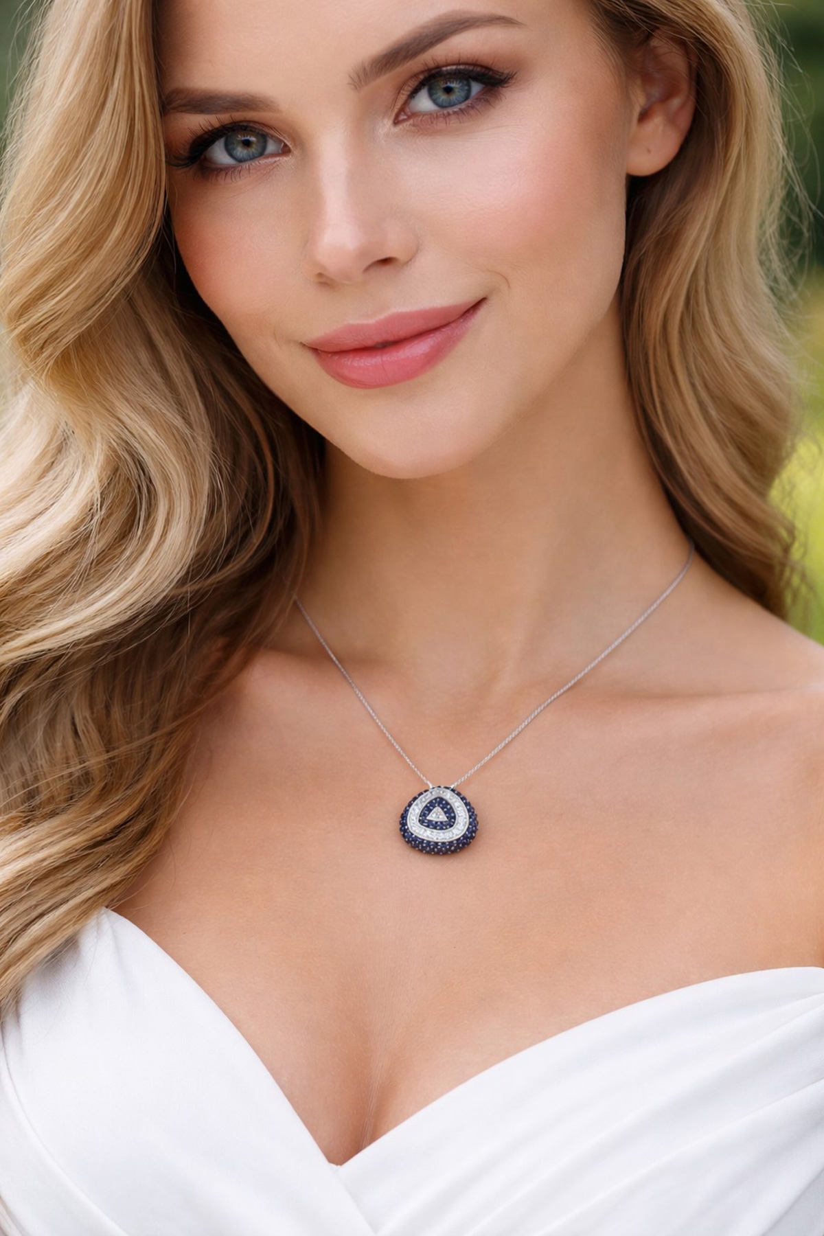 Sapphire Collier White Gold 750 18K blue Gemstones Brilliants 0.39ct 42