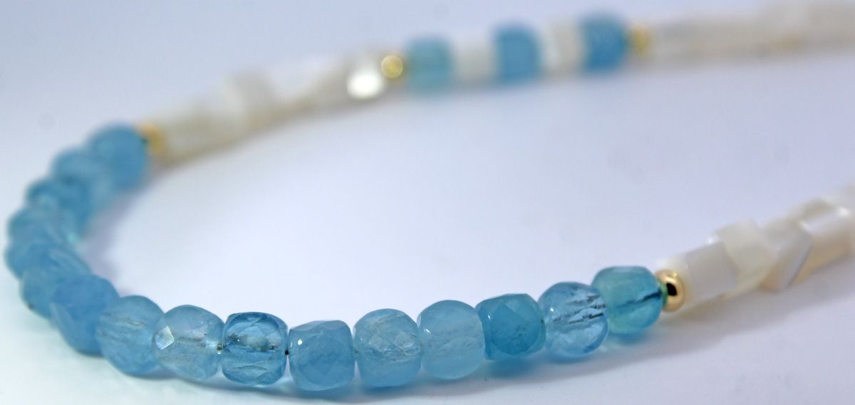 Aquamarine Necklace white mother-of-pearl natural gemstones silver gold-plated 50