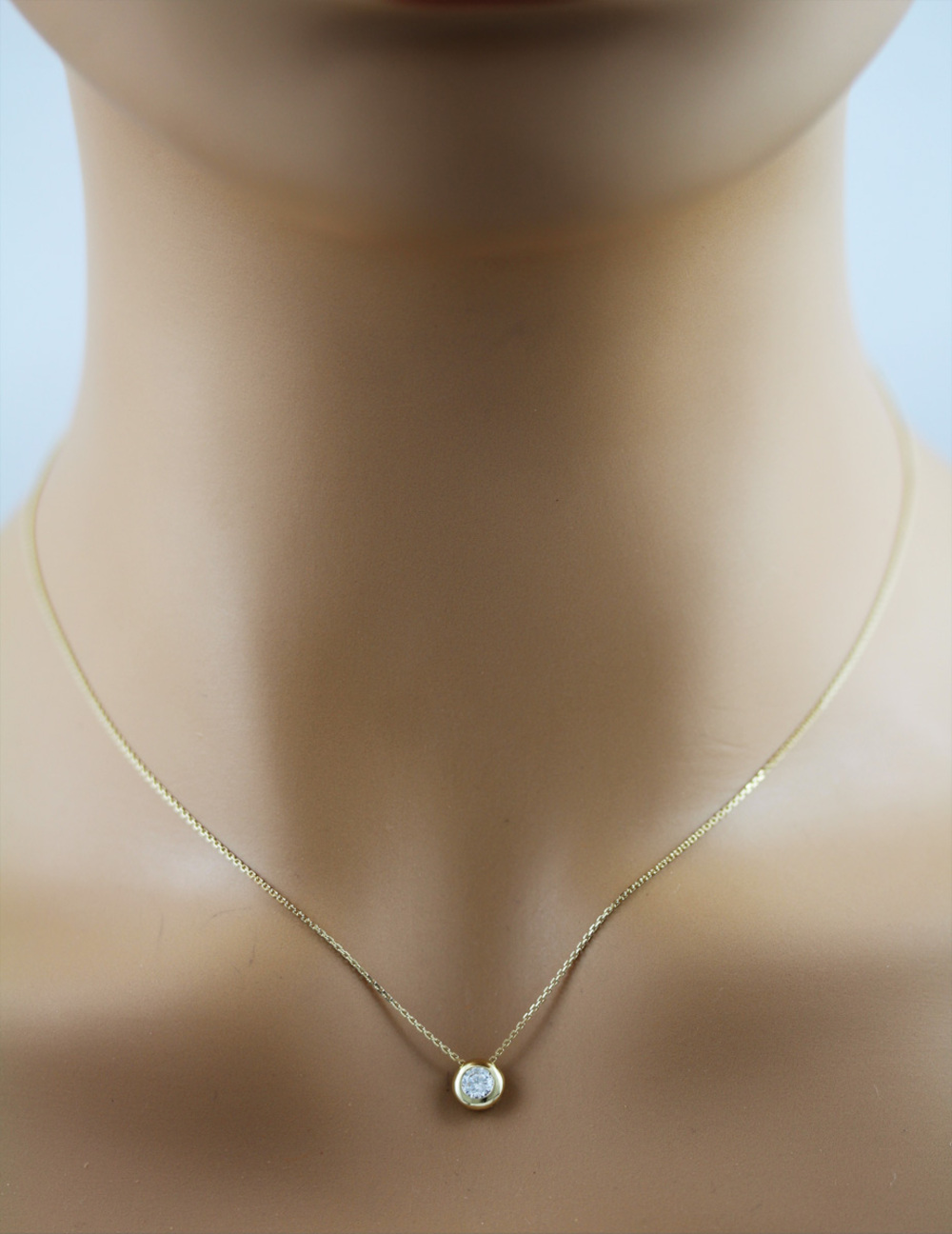 Solitaire Collier Yellow Gold 333 8K White Zirconia Stone 43